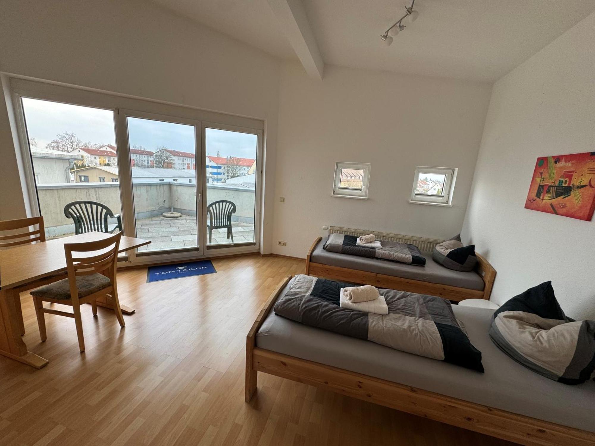 Pension Schweizer Laupheim Ngoại thất bức ảnh